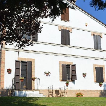 Antico Casale Fossacieca Bed & Breakfast Civitanova Marche Exterior photo